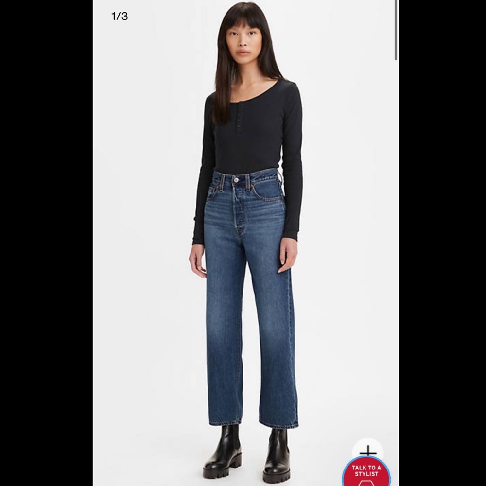 Women’s Levi Ribcage Straight Ankle Jean
